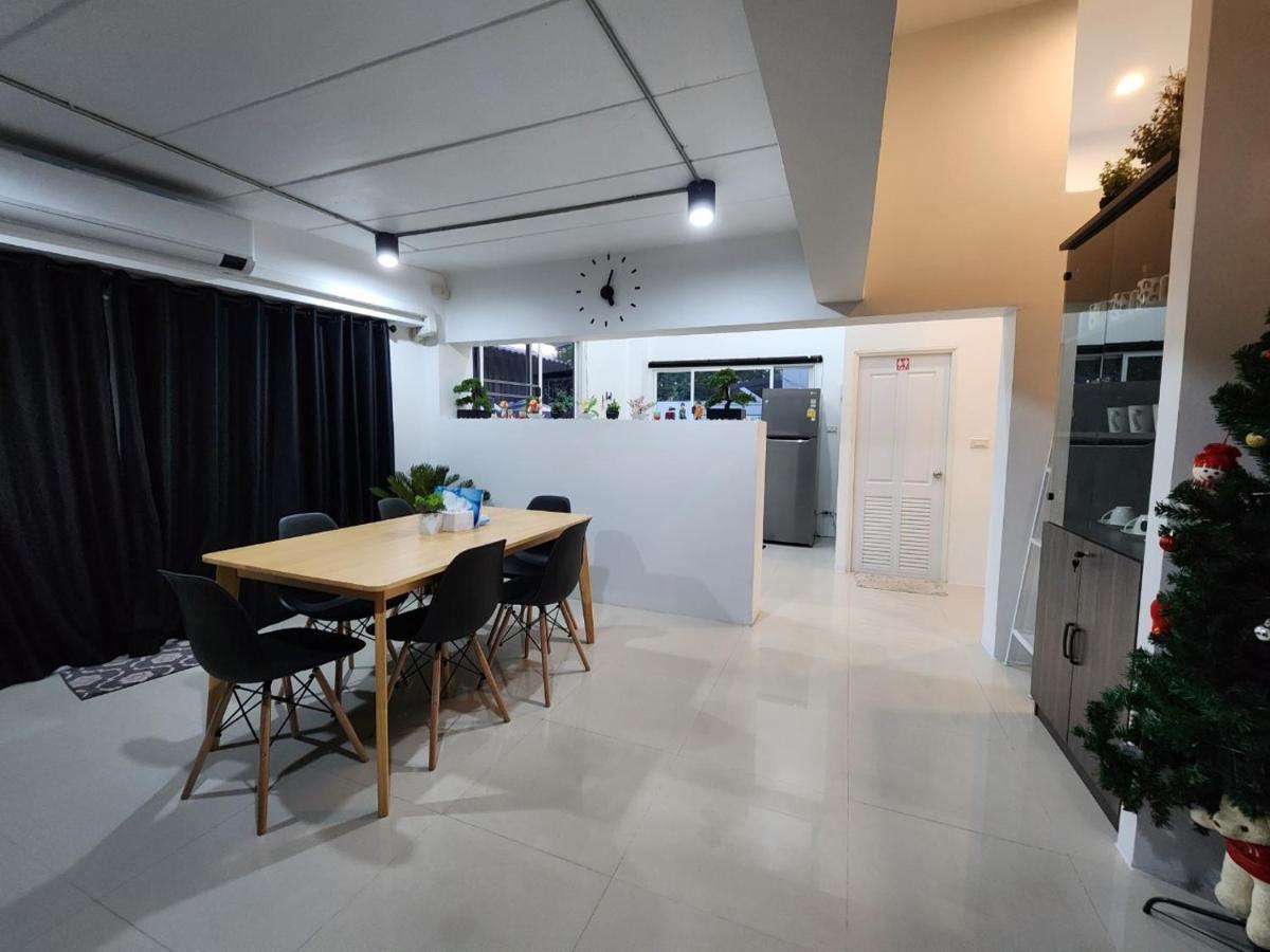 Boxsoon Nimman 1 # 5beds 4baths * Chiang Mai